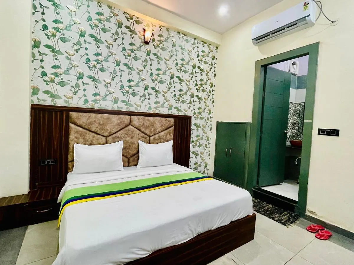 Hotel Urban Star Agra