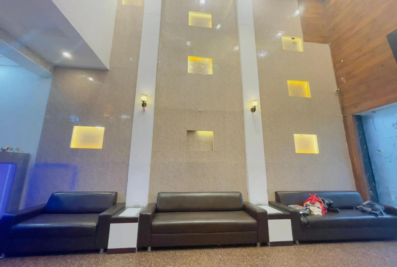 Hotel Urban Star Agra  3*, Agra (Uttar Pradesh) India